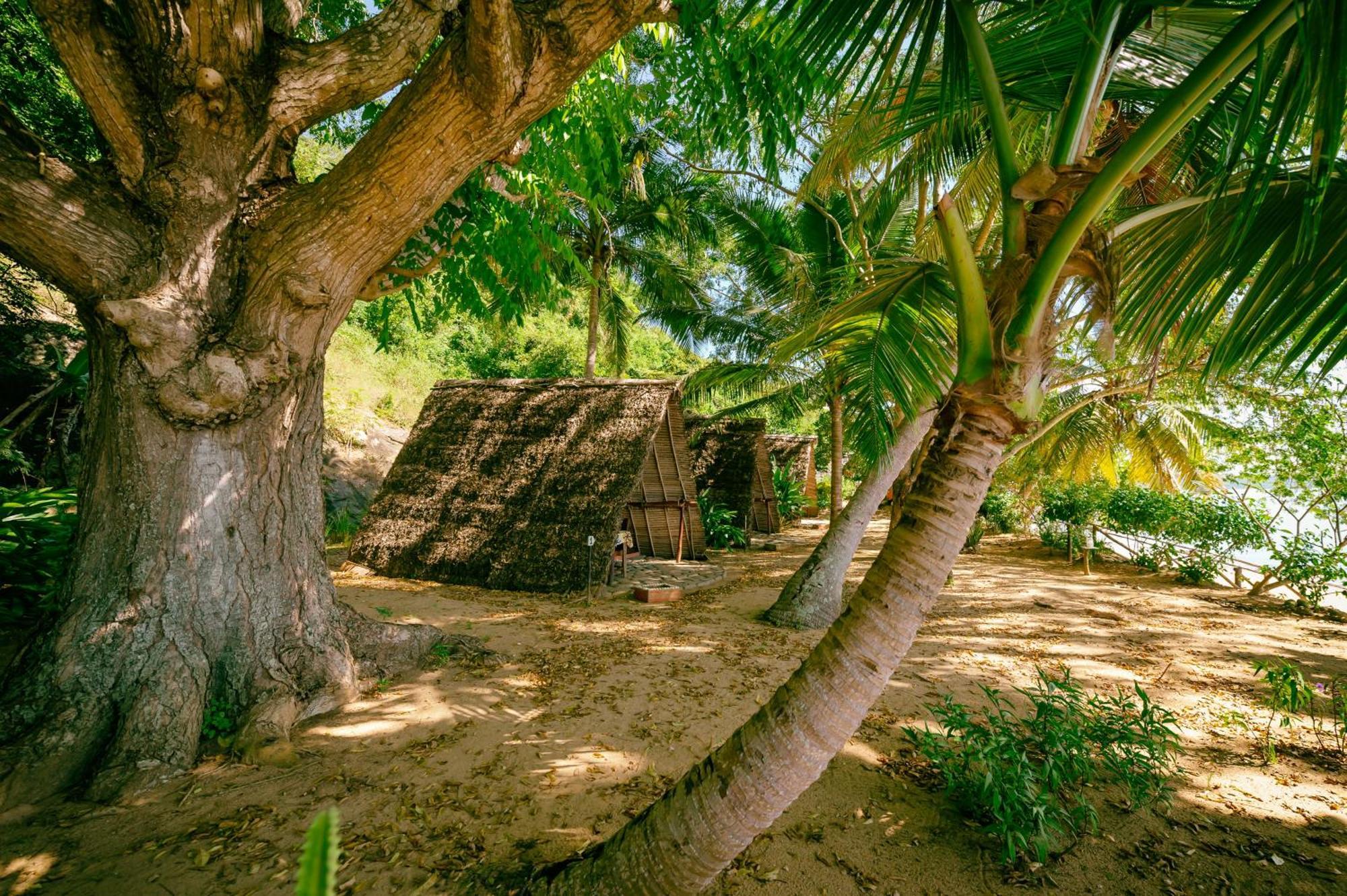 Hotel Coin Sauvage Ambatozavavy Exterior foto