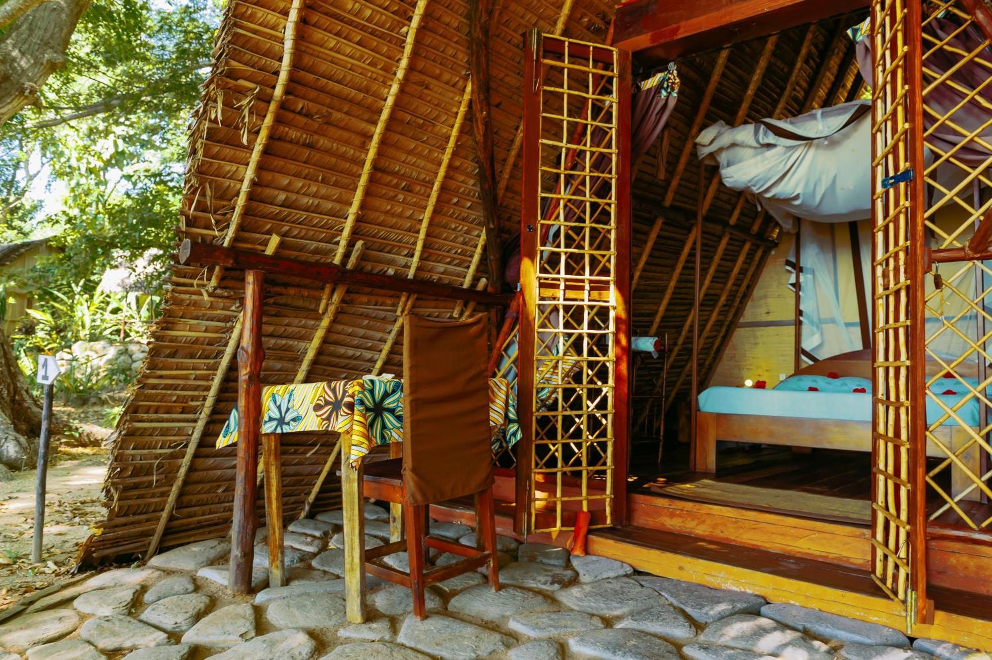 Hotel Coin Sauvage Ambatozavavy Exterior foto